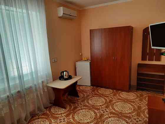 Продам дом 140м2+гостевой дом 250м2 г. Приморск Бердянск