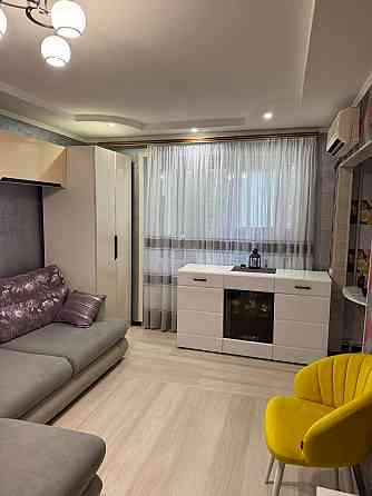 Продается 1к кв-ра в Приморском р-не по ул.Нахимова,90 Мариуполь