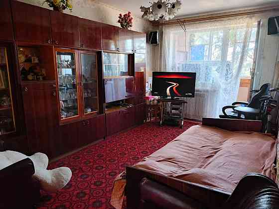 Продаётся 3-комнатная квартира 70 кв.м. Мариуполь
