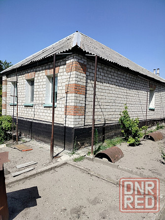 Продается уютный дом в Каменнобродском районе по адресу: ул. Тракторная. Луганск - изображение 1