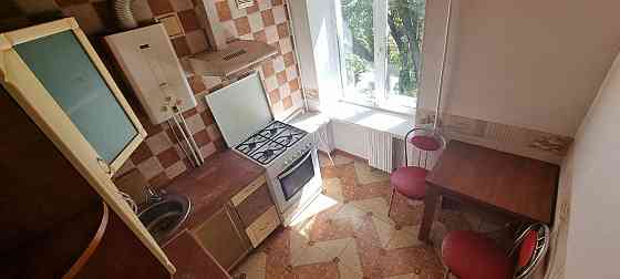 Продам 1шку. пл. Бакинских Комиссаров Донецк