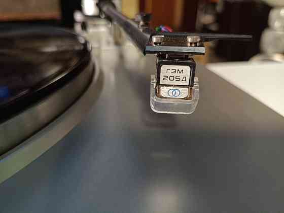 Проигрыватель винила Onkyo-CР 1000A Донецк