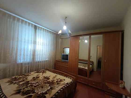 Продам 3-х комн 2/9 на Донском. Чешка 72 м². Холл. Мебель. Донецк