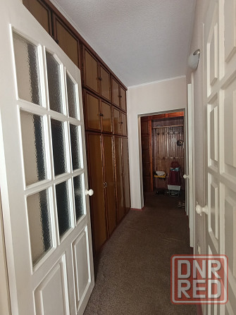 Продам 3-х комн 2/9 на Донском. Чешка 72 м². Холл. Мебель. Донецк - изображение 11