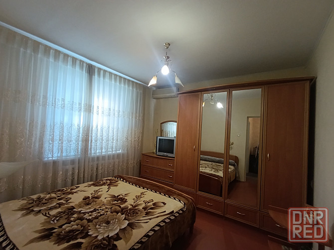 Продам 3-х комн 2/9 на Донском. Чешка 72 м². Холл. Мебель. Донецк - изображение 2