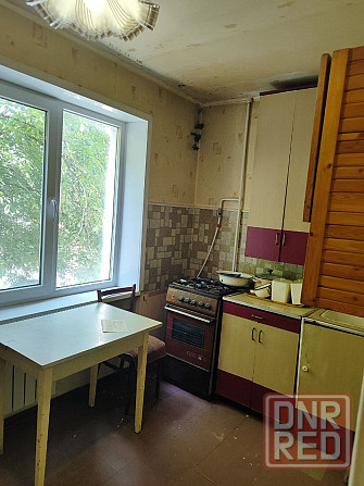 Продаётся 1-ая квартира в Кировском районе, Текстильщик. Донецк - изображение 3
