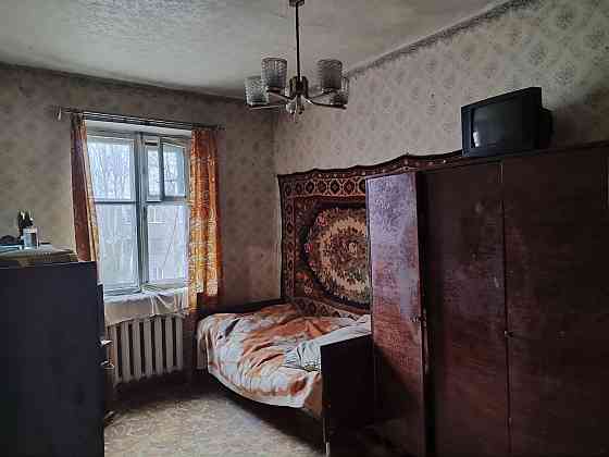 Продам 2-к квартиру центр 22-я линия Макеевка