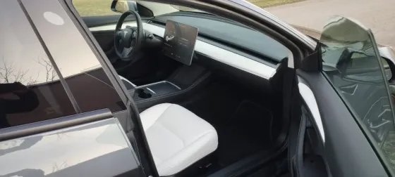 Продам Tesla Model 3 Донецк