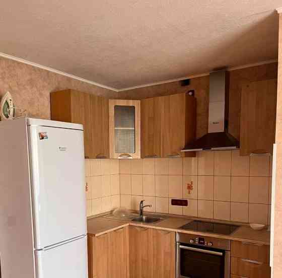 Сдам двухкомнатную квартиру (50кв.м, 4 из 10 этажей) Донецк