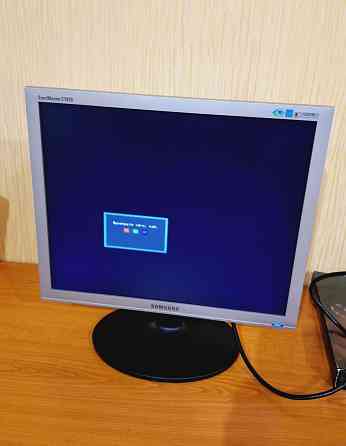 Монитор Samsung SyncMaster E1920NR, 19 дюймов Донецк