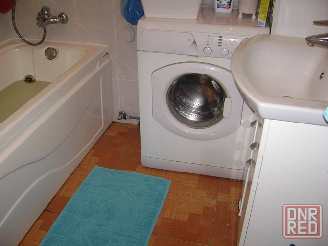 Продам 1 комн 4/5 пл Бакинских ком Донецк - изображение 1