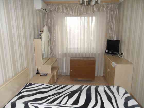 Собственник! продам 3-к. квартиру, 58 м², 3/5 эт, документы готовы, рядом бассейн и стадион Кировец Донецк