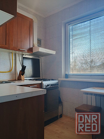 продам 3-к. квартиру, 58 м², 3/5 эт, документы готовы, рядом стадион Кировец Донецк - изображение 4