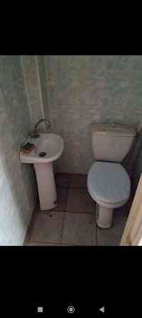 сдам магазин ворошиловск. р. цум 18000 р . Донецк