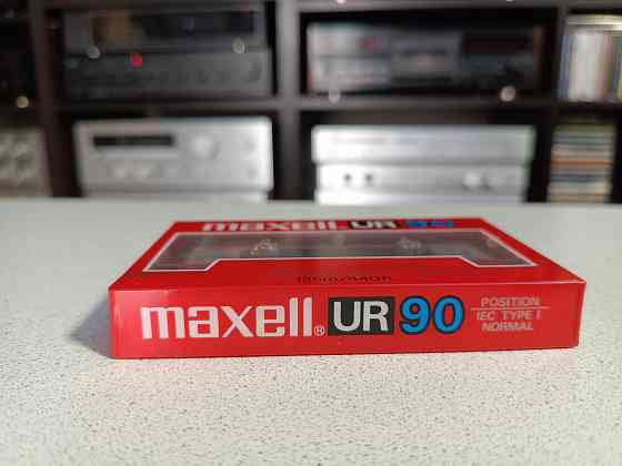 Запечатанная аудиокассета Maxell -UR 90 Донецк