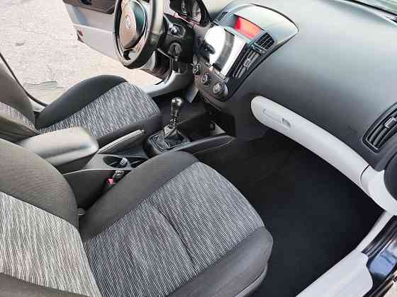 Продам личный автомобиль Киа Сид Донецк
