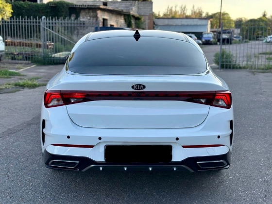 Продам Kia k5 Донецк