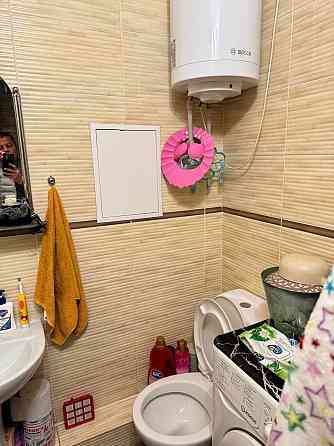 Продам 1км.кв.1000мелочей Центральный район Мариуполь