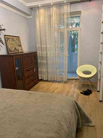 Продам 4х комнатную на б. Пушкина Донецк