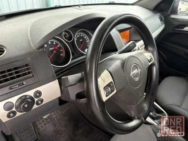 Opel Astra 1.6 MT, 2007 Таганрог - изображение 8