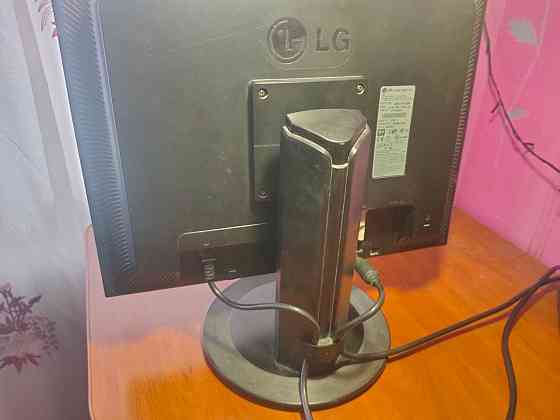 Монитор LG 2000 C Донецк