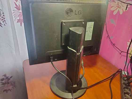 Монитор LG 2000 C Донецк