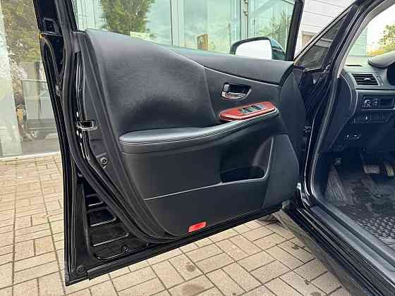 Lexsus HS 250h Донецк