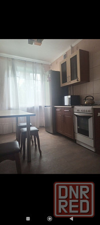 продам 3 к.кв. калининский р. ильича молоко 6000 000 мил р. Донецк - изображение 1