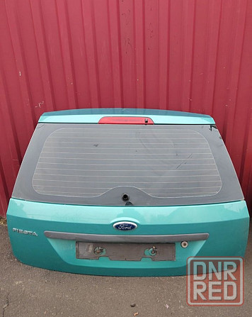 Заднее стекло и крышка багажника Ford Fiesta Mk5 Донецк - изображение 1