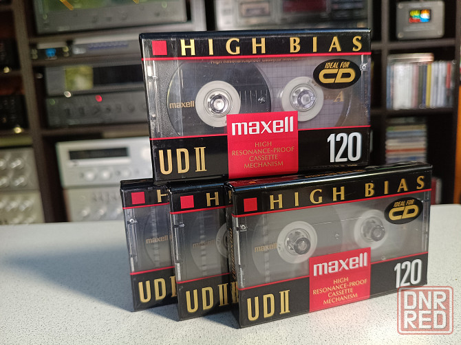 Запечатанная аудиокассета Maxell UD II 120 Донецк - изображение 1