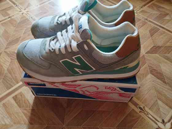 Продам кроссовки New balance в отличном состоянии, 39р., по стельке 25,3см Донецк