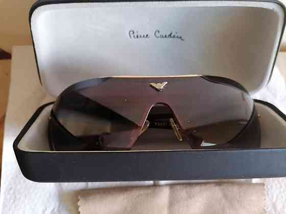 солнечные очки новые > Армани > футляр pierre cardin Донецк