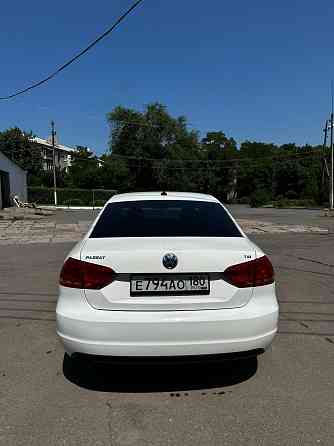 Продам Volkswagen Passat B7 1.8 TSI AT (170 л.с) Снежное