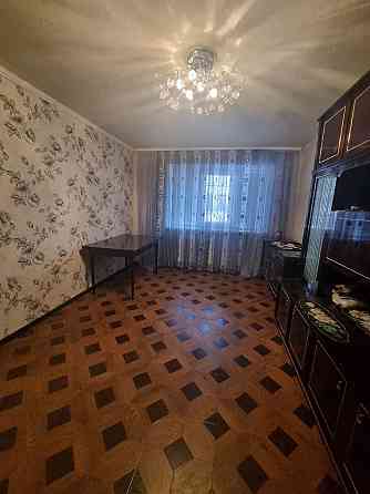 Продам двушку возле цирка Донецк