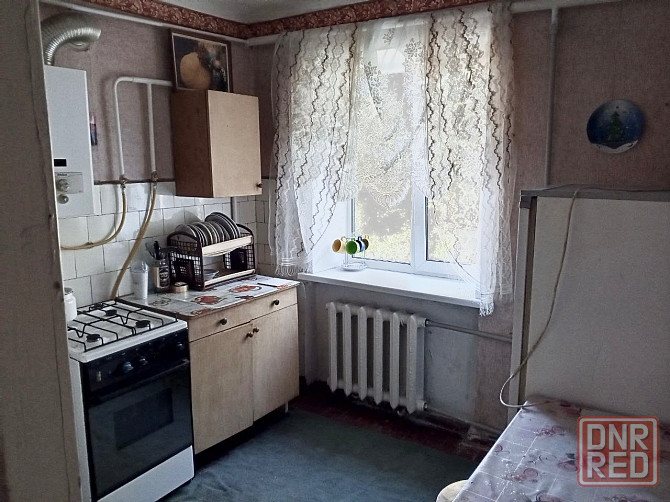 Продам 2 к.квартиру под ремонт Макеевка, Кировский район, Восточный, Макеевка - изображение 1