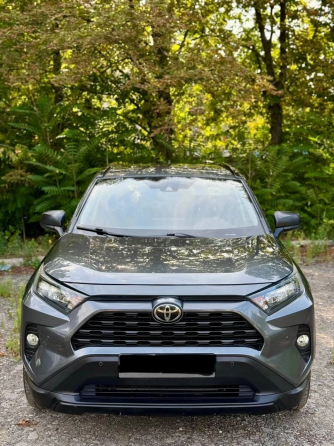 Продам Toyota rav4 Донецк