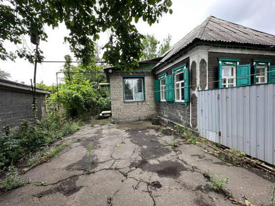 Предлагается на продажу отдельностоящий дом в Макеевке, Кировский район, 3/5 Донецк