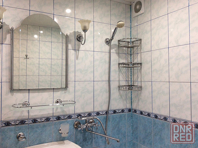 Продам 2-х ком.кв. большая Магистральная , документы готовы. Жилое состояние. Донецк - изображение 2