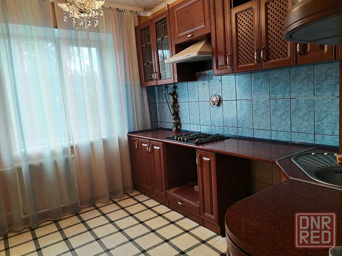 Продам 3 к.кв Гвардейка м-н Калининский Макеевка - изображение 4