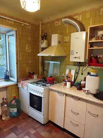 Продам 3-х комнатную квартиру по ул Бакинских комиссаров Донецк