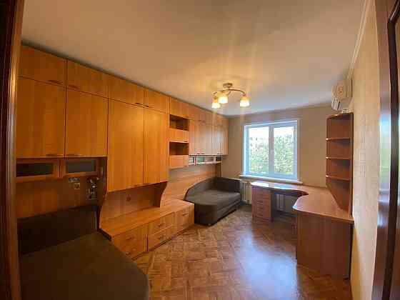 Продается 3 комнатная квартира Мариуполь