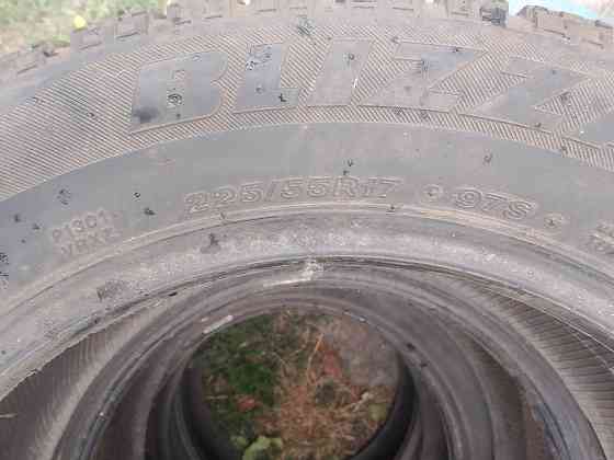 Шины Blizzak 225/55/R 17 Макеевка