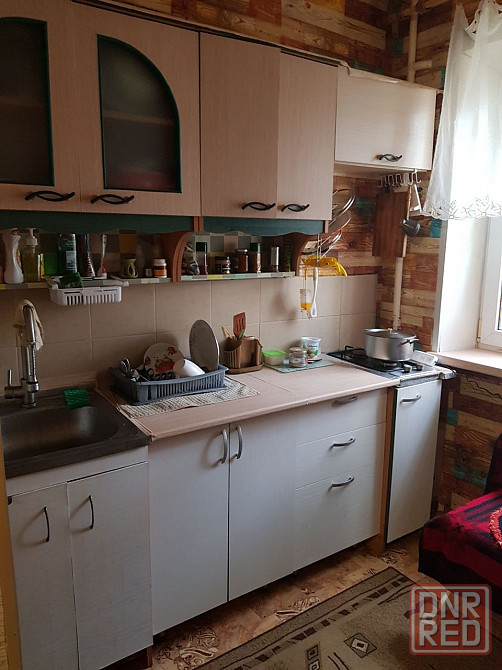 Продаётся 1к. кв., пр. Ленинский, м-он Звёздный Донецк - изображение 1