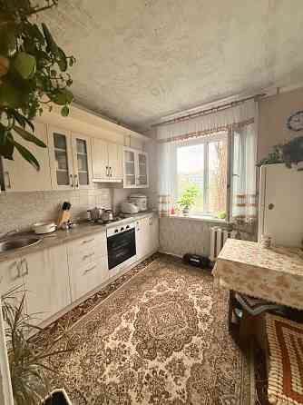 Продам квартиру на Солнечном,2 комнатную Макеевка