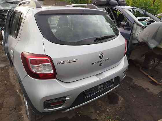 Разборка рено Сандеро Renault Sandero 2014-2022 Макеевка