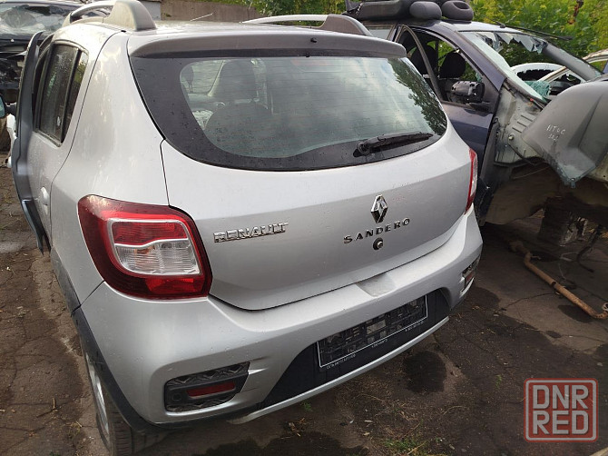 Разборка рено Сандеро Renault Sandero 2014-2022 Макеевка - изображение 1