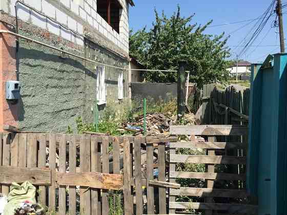 Продается 3 - х этажный дом, ул. Алексея Толстого Донецк
