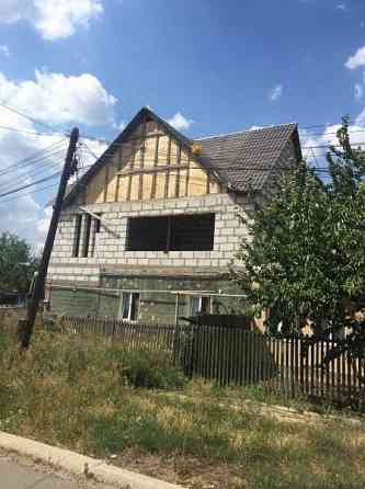 Продается 3 - х этажный дом, ул. Алексея Толстого Донецк