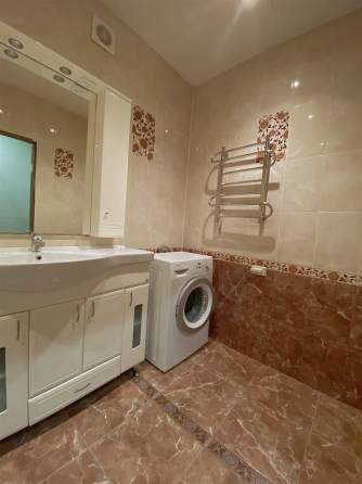 Сдам 3-комн. квартира 78 м² (ул. Университетская) Донецк