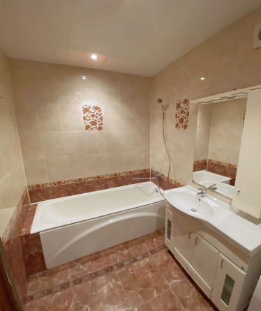 Сдам 3-комн. квартира 78 м² (ул. Университетская) Донецк
